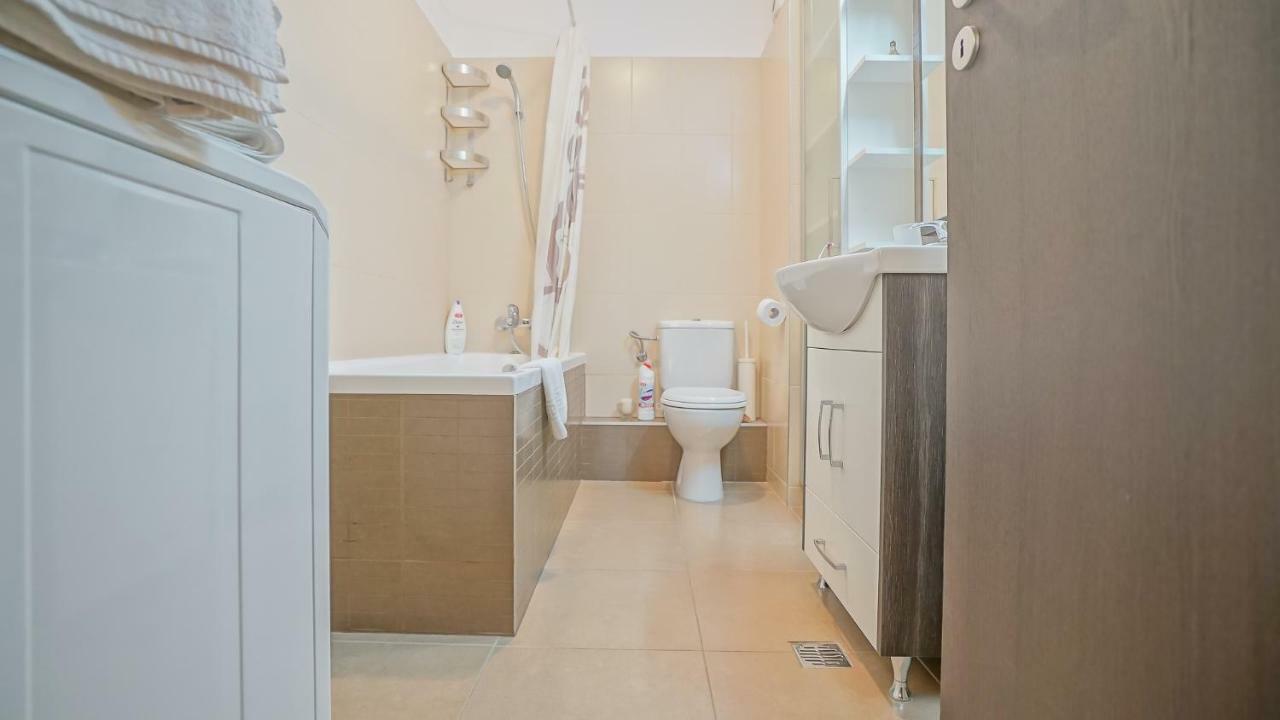 Cn2I Luxury Accommodation/Privilegio8 ブラショフ エクステリア 写真
